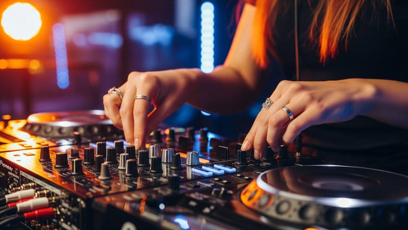 What is Beat Matching & Why It’s Still the Most Crucial DJ Skill